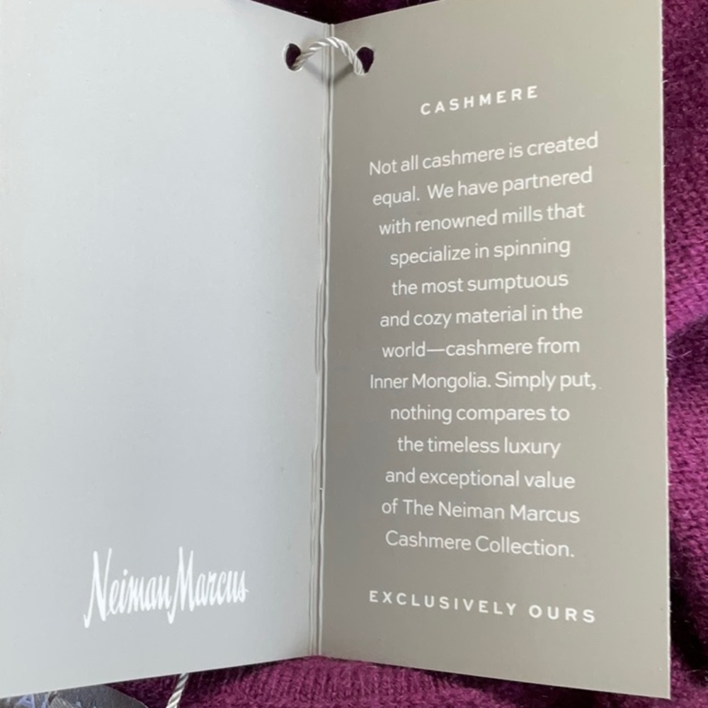 NEIMAN MARCUS - Picture 7 of 8